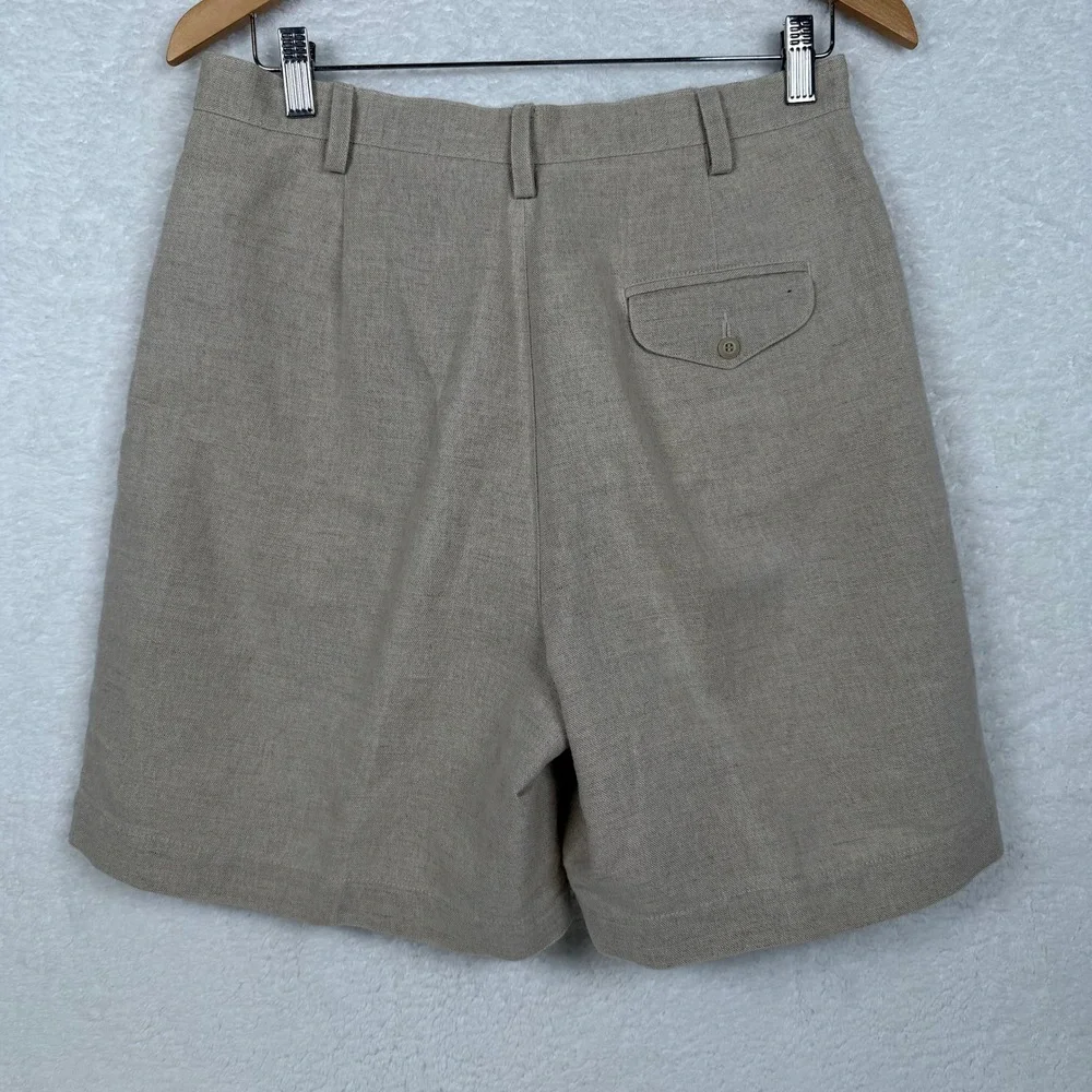 Liz Claiborne Lizsport Shorts Womens 12P Beige Linen Blend Pleated Bermuda B-371